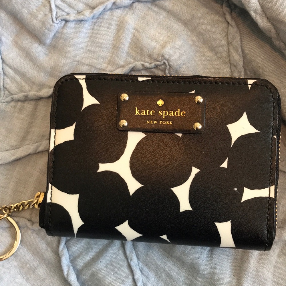 Small Kate spade wallet